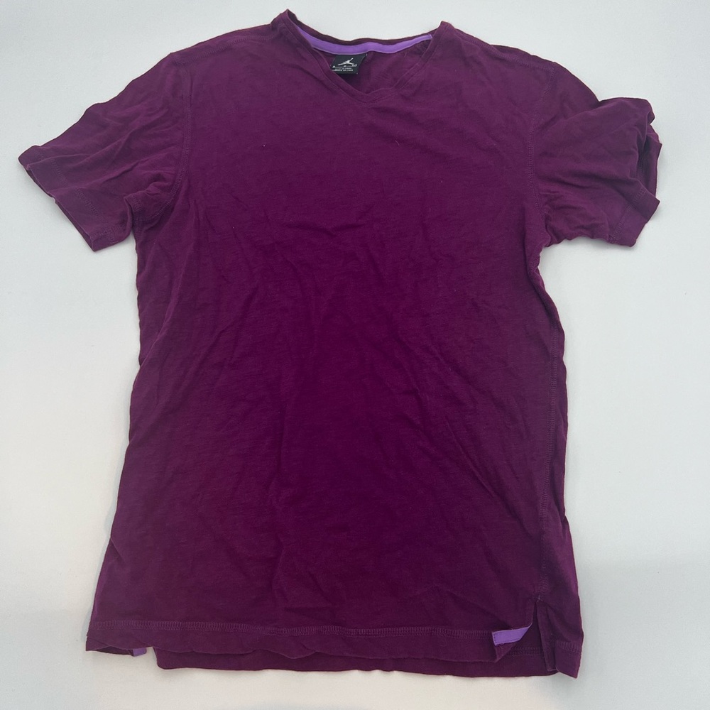 Jordan v neck tee